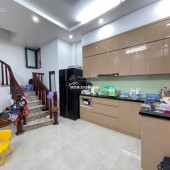 BÁN NHÀ NGYỄN VĂN CỪ, 36M, 5T, HƠN 5 TỶ, NHÀ DÂN XÂY, GẦN CẦU CHƯƠNG DƯƠNG